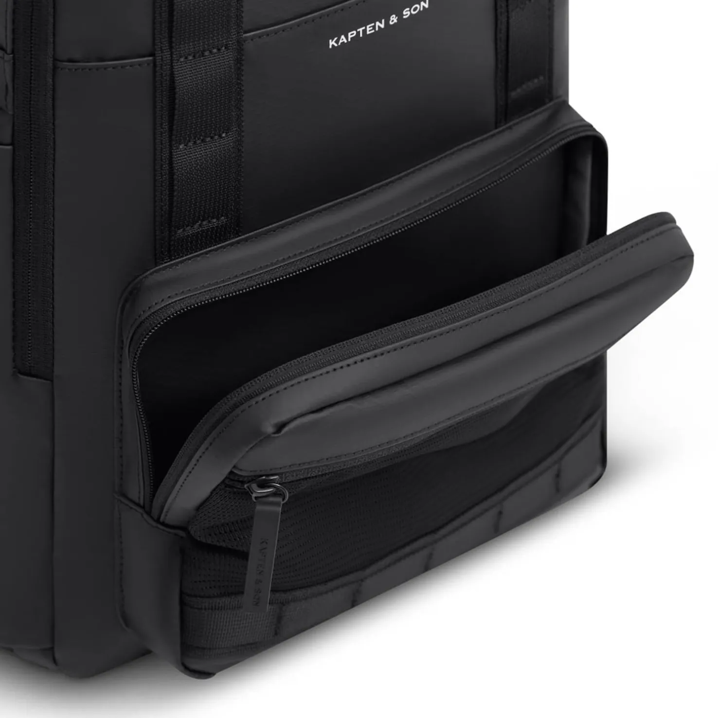 Bergen Ultra All Black