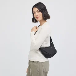 Essential Moon Bag All Black