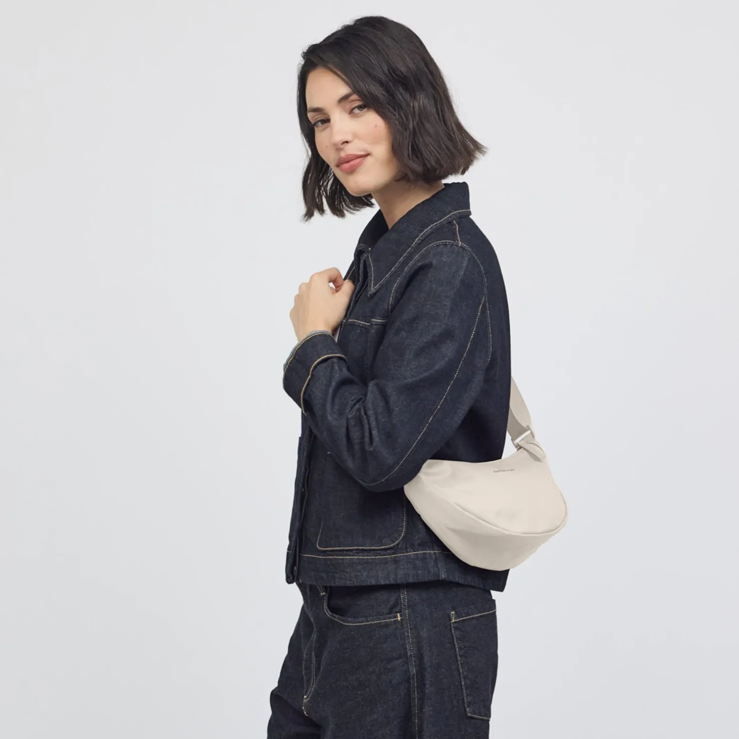 Essential Moon Bag Sandstone