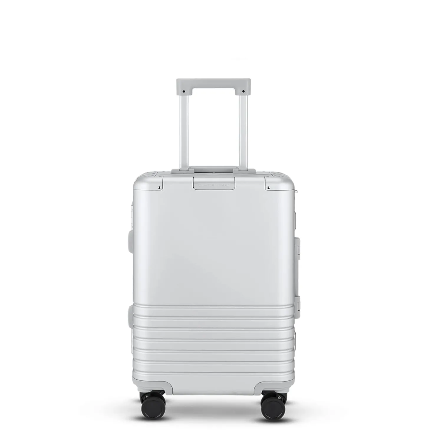 Heathrow Aluminium Cabin Silver