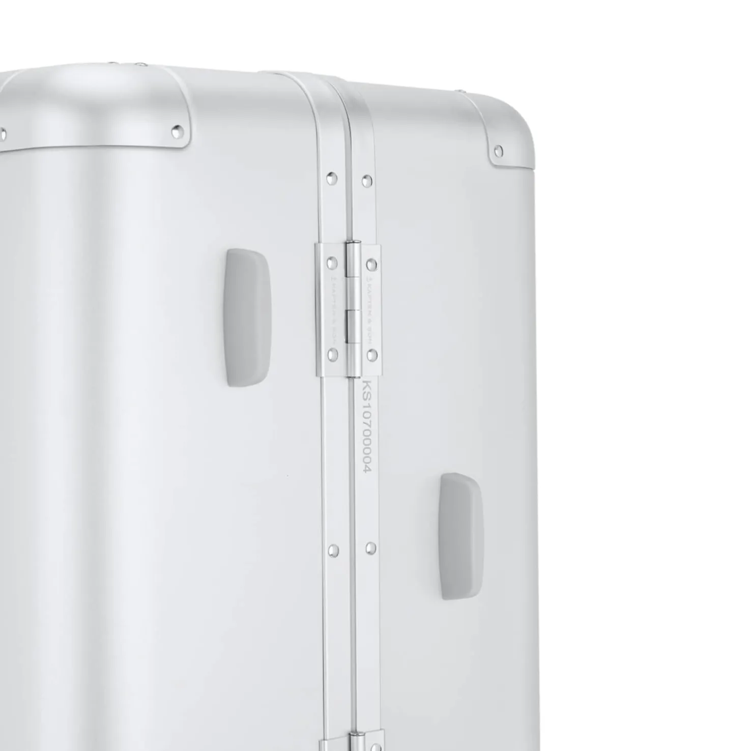 Heathrow Aluminium Check In Silver