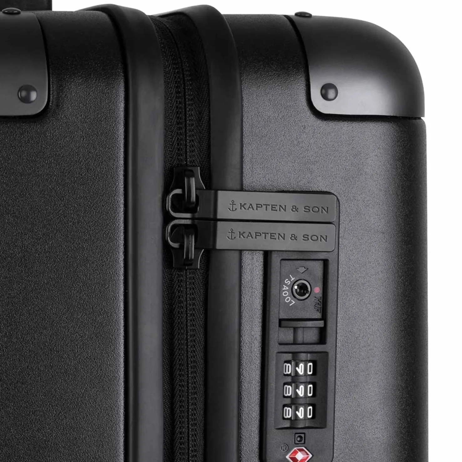 Heathrow Cabin All Black
