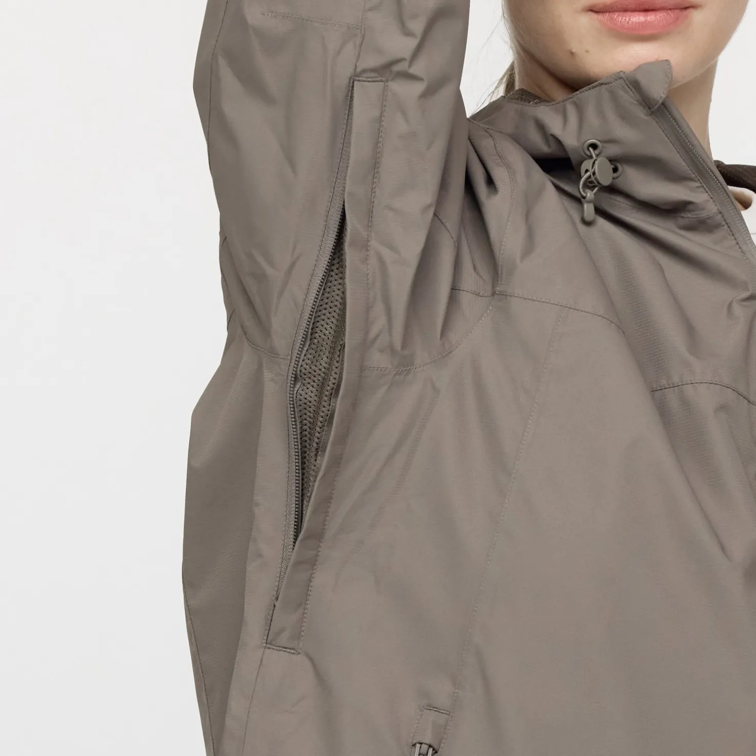 Heavy Rain Jacket Taupe