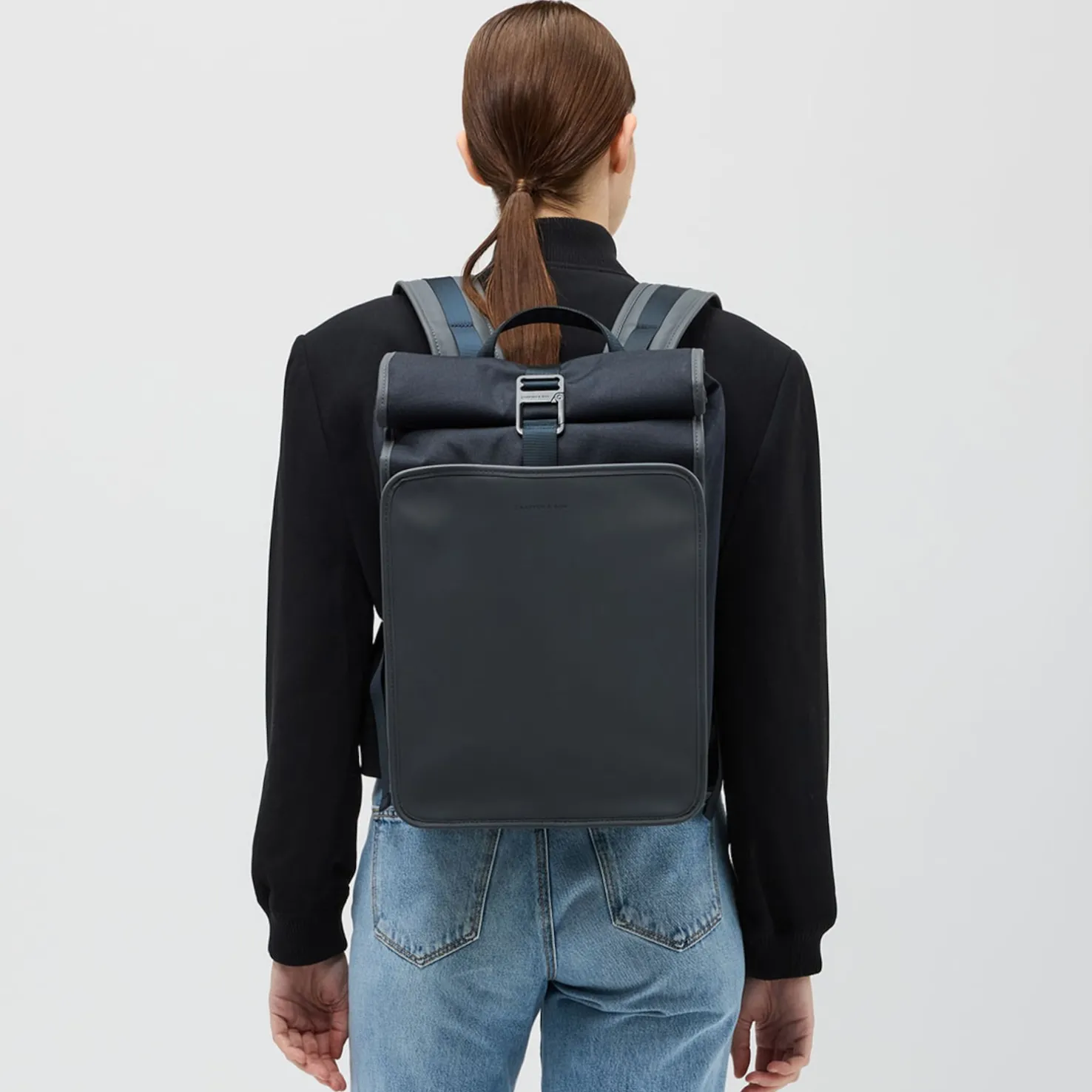 Lund Pro Midnight Blue