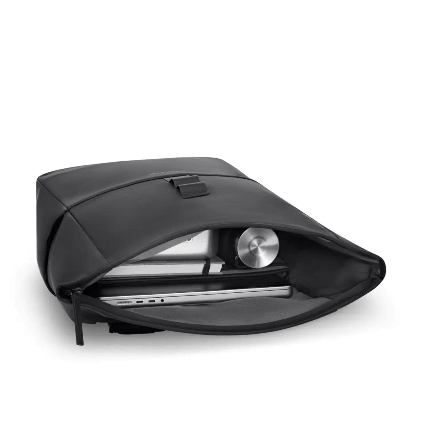 Lund Sleek Full PU All Black