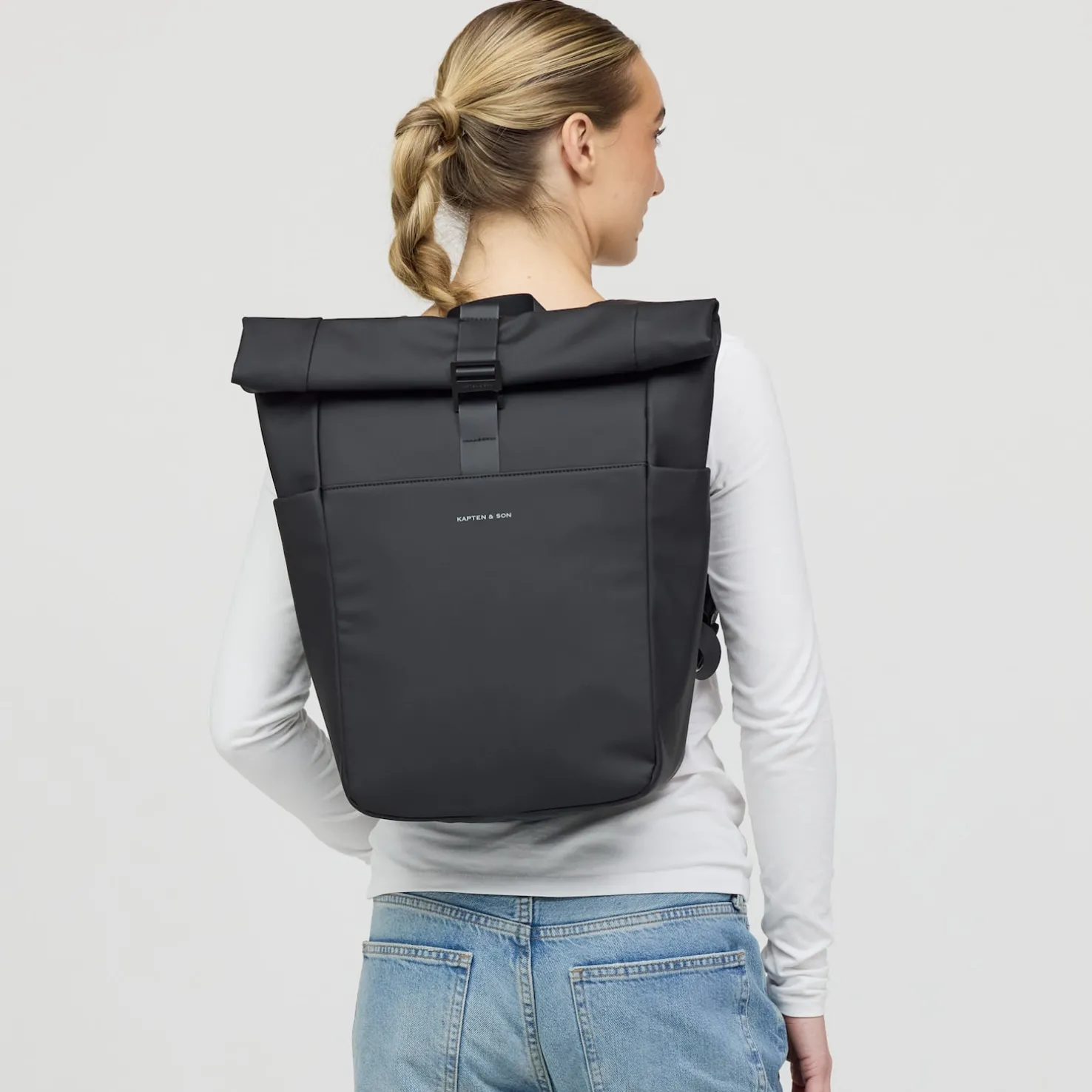Lund Sleek Full PU All Black