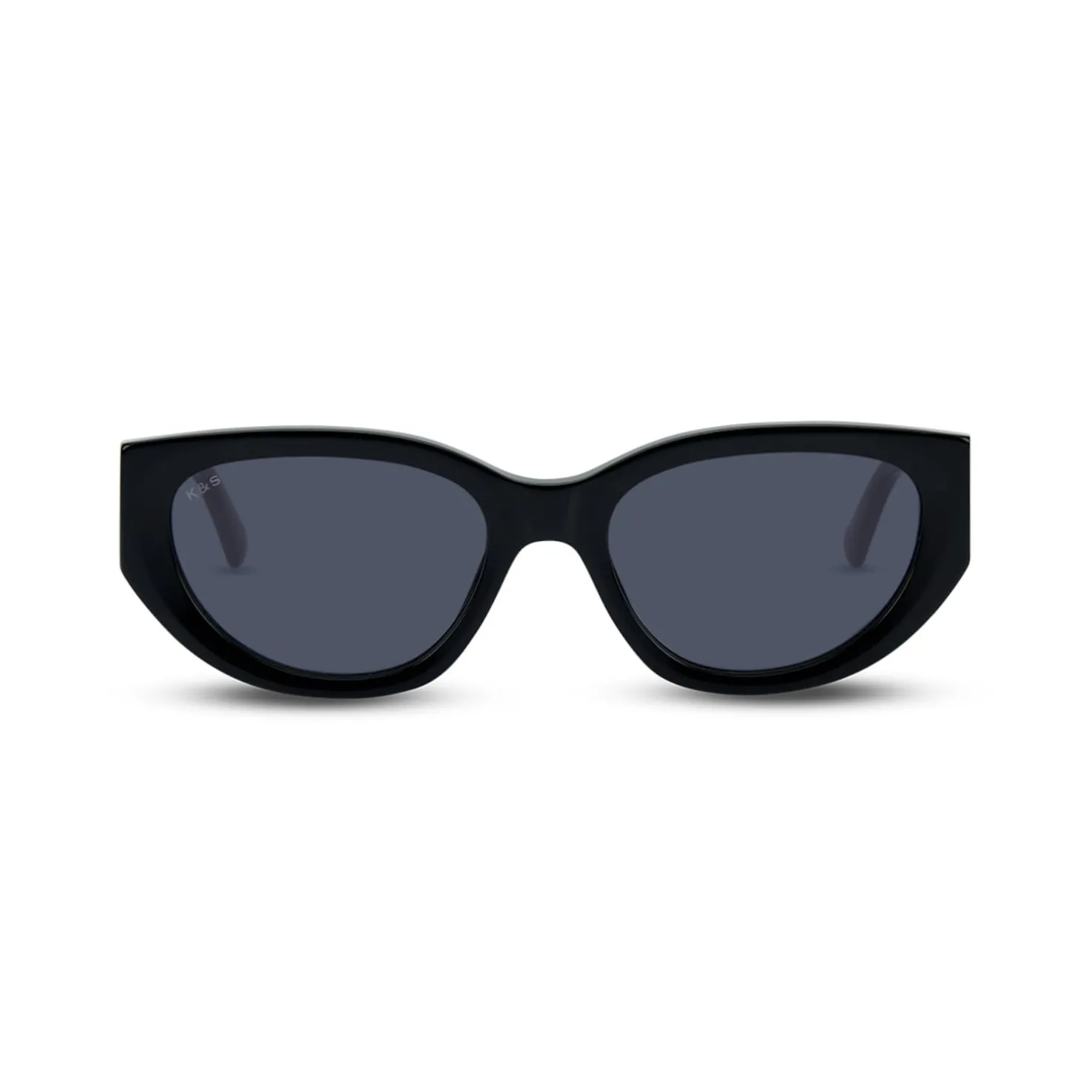 Lyon All Black