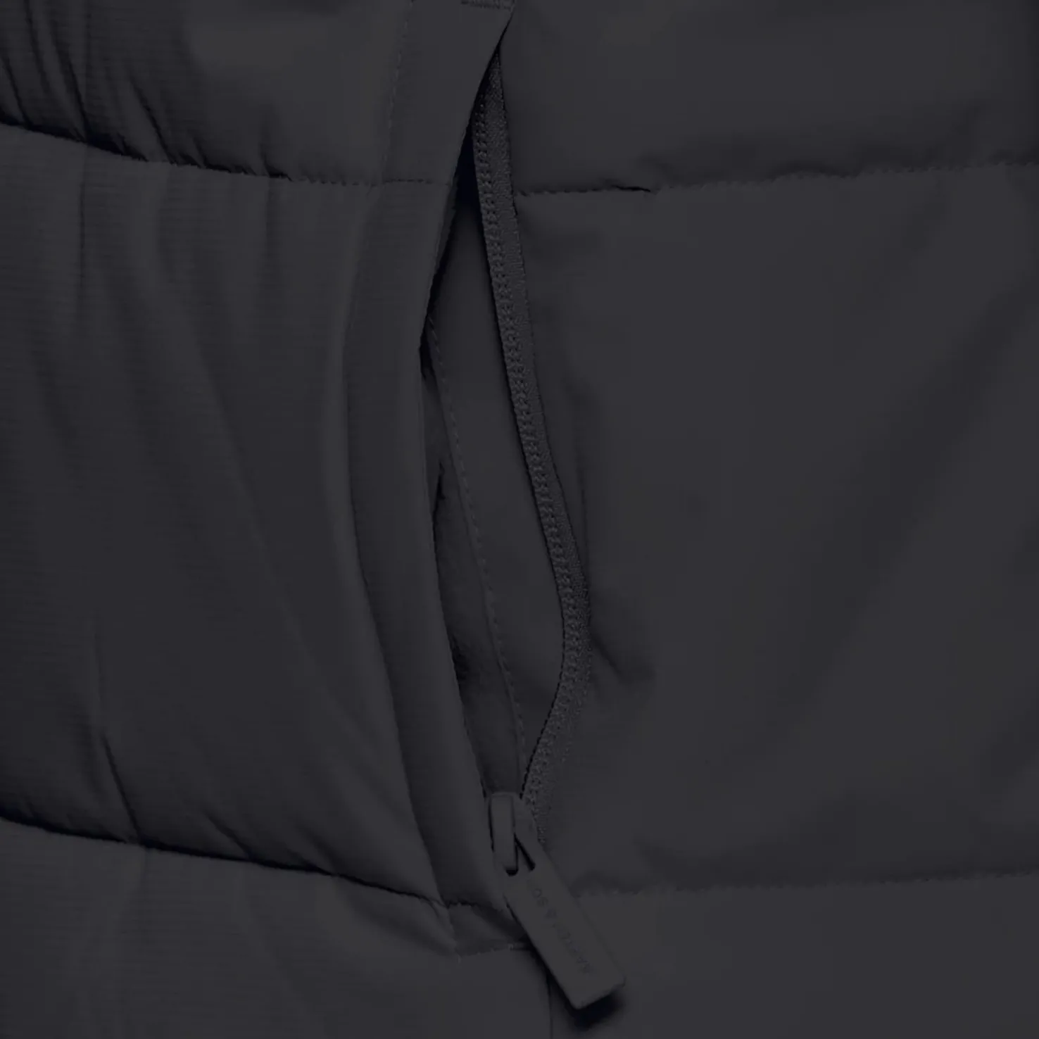 Short Winter Puffer Jacket All Black
