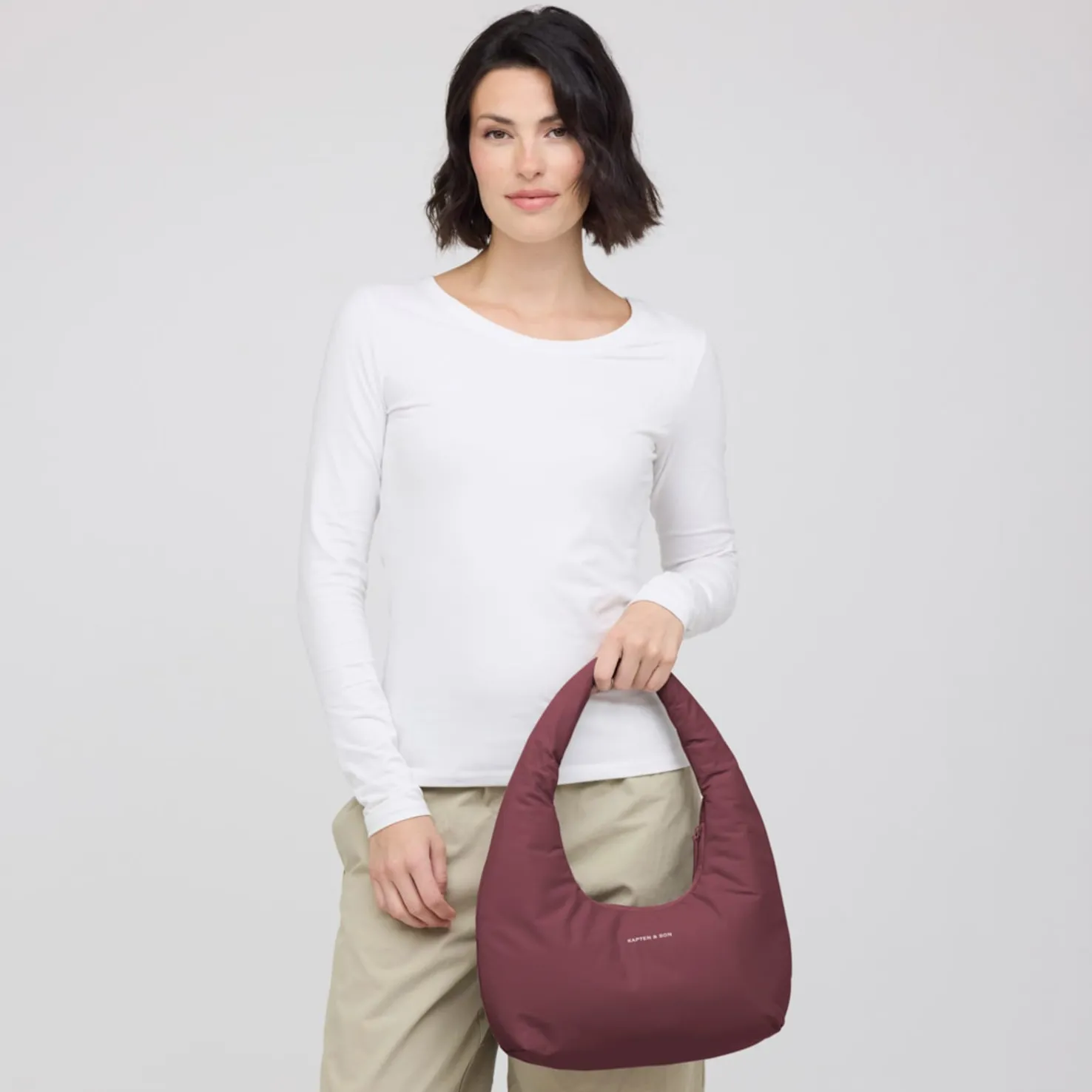 Skara Cloud Shoulder Burgundy