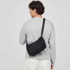 Skara Small All Black