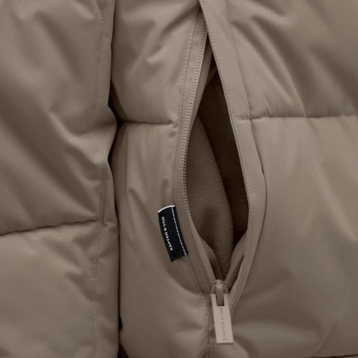 Winter Puffer Jacket Taupe